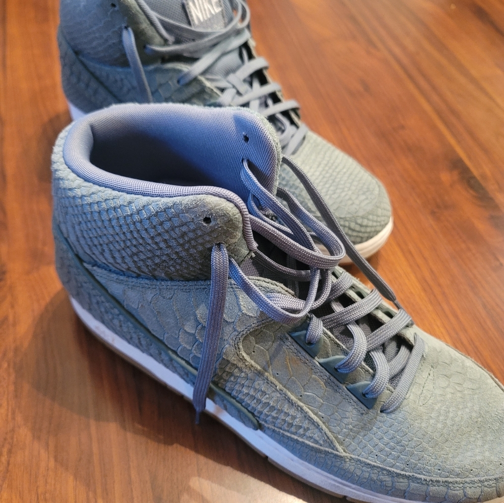 Nike Air Python Prm Green - image 5